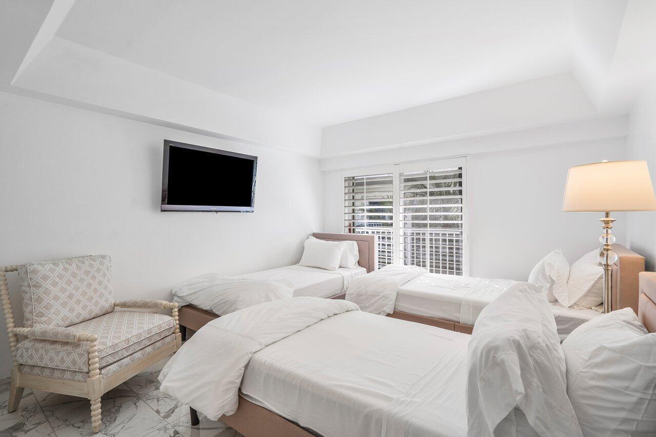 THREE FIFTY CONDO - Residential Lease