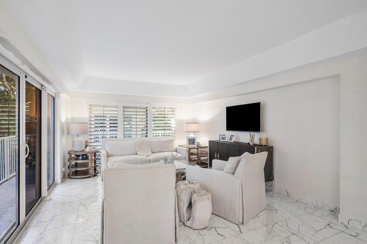 THREE FIFTY CONDO - Residential Lease