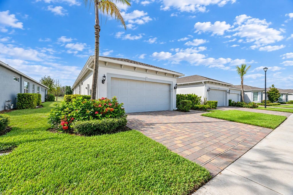 Photo of 13249 SW VERMILLION Circle, Port Saint Lucie, FL 34987 (MLS # B26078645)