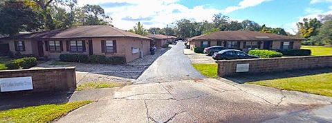 101 Lake Hunter Drive 5 & 6 Lakeland FL 33803
