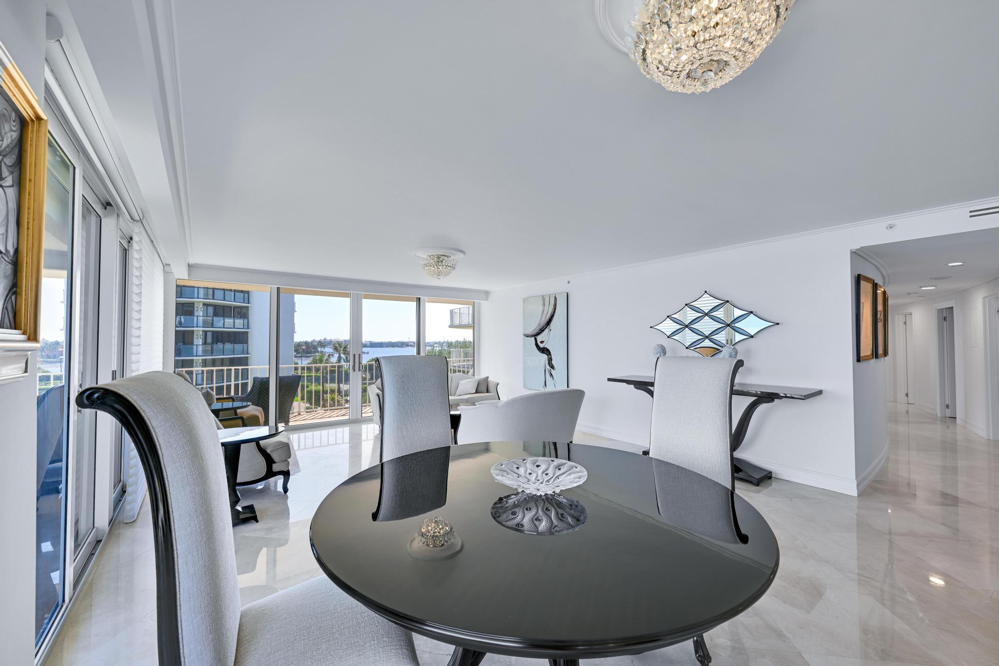 ATRIUMS OF PALM BEACH CON - Residential