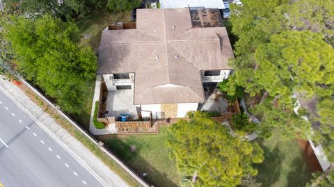 Photo of 2811 Stoneway Lane #B, Fort Pierce, FL 34982 (MLS # B26014153)