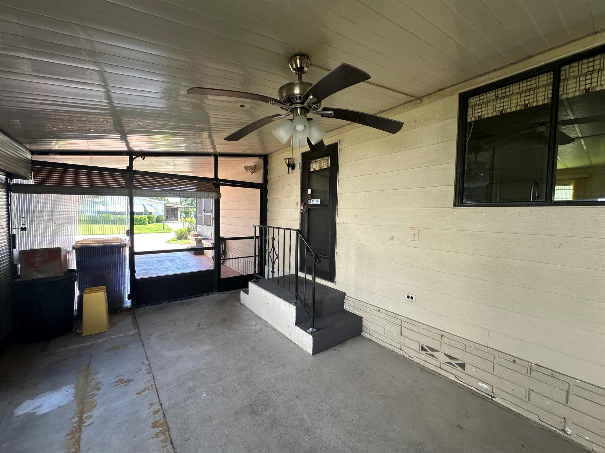 CAMBRIDGE AT HERITAGE RID - Residential