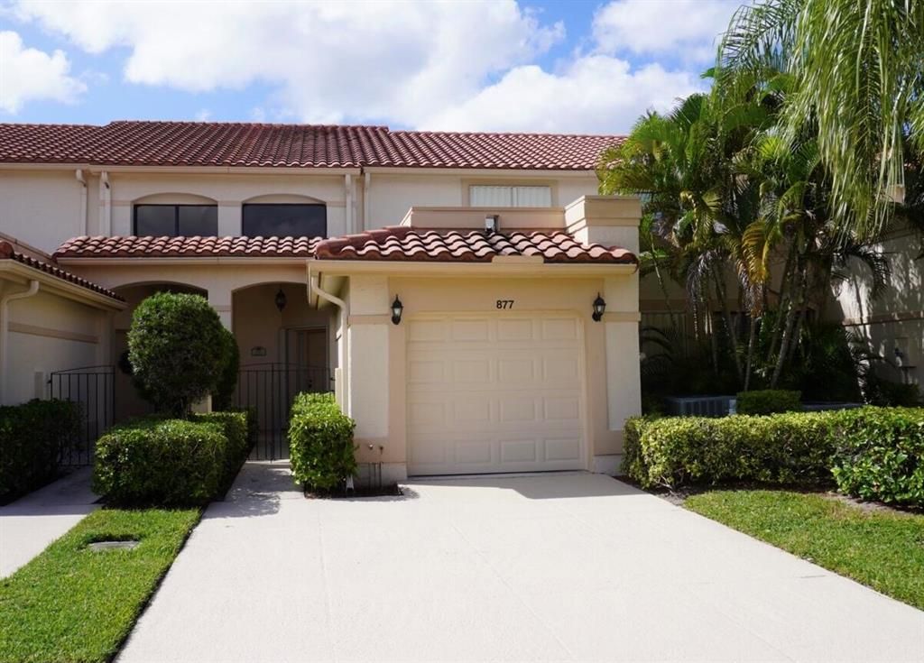 Photo of 877 Windermere Way, Palm Beach Gardens, FL 33418 (MLS # R10767153)