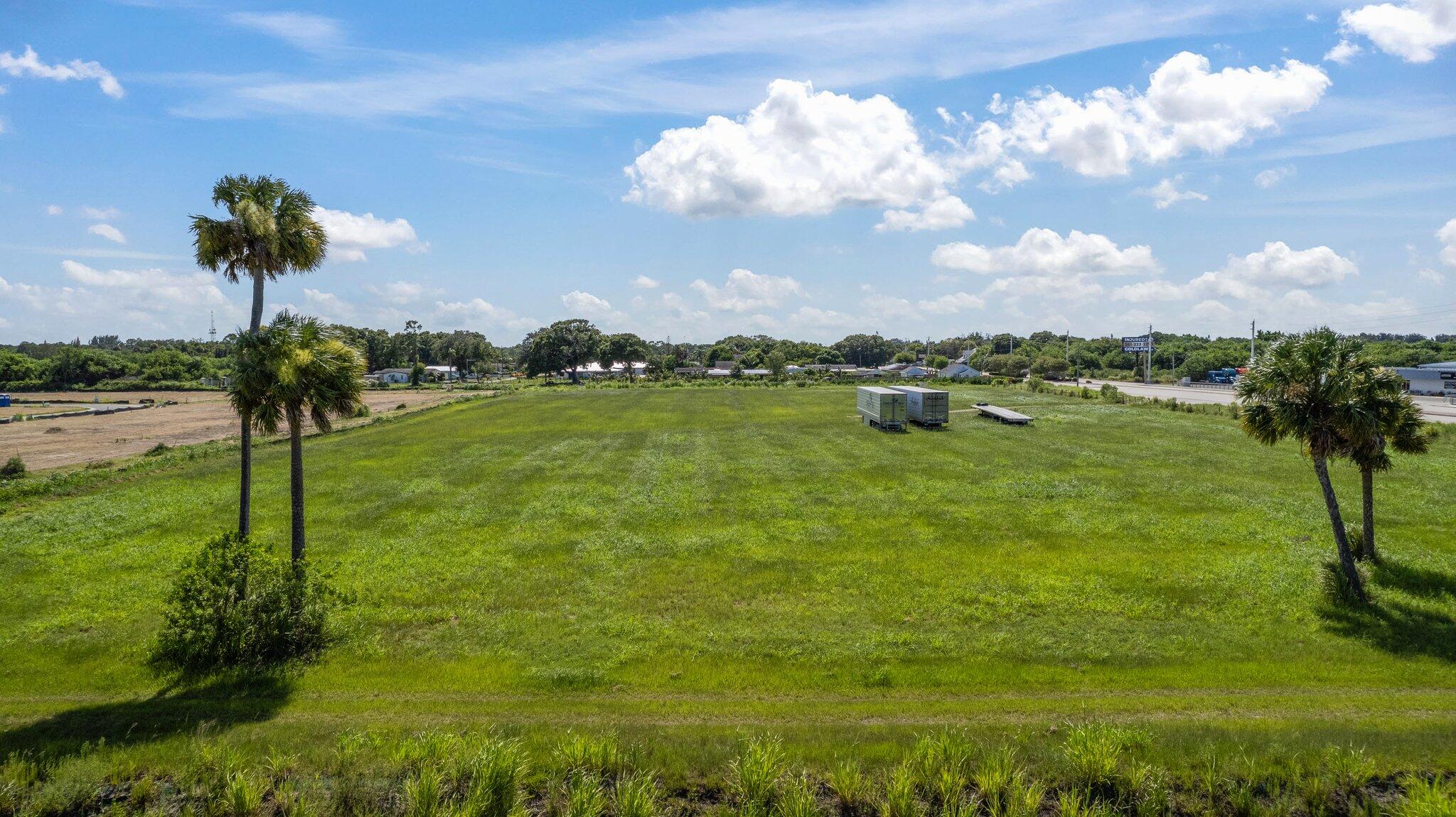 METES AND BOUNDS - Land