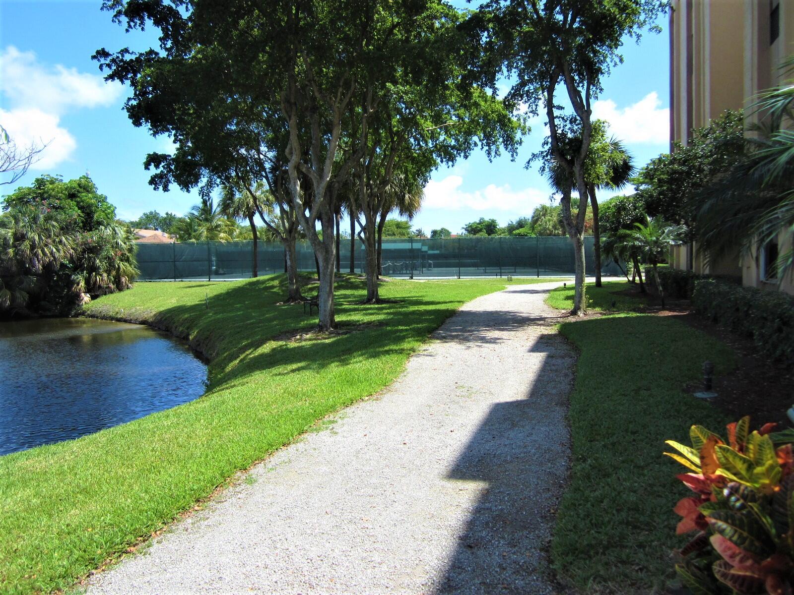 LAVERS DELRAY RACQUET CLUB CONDO - Residential