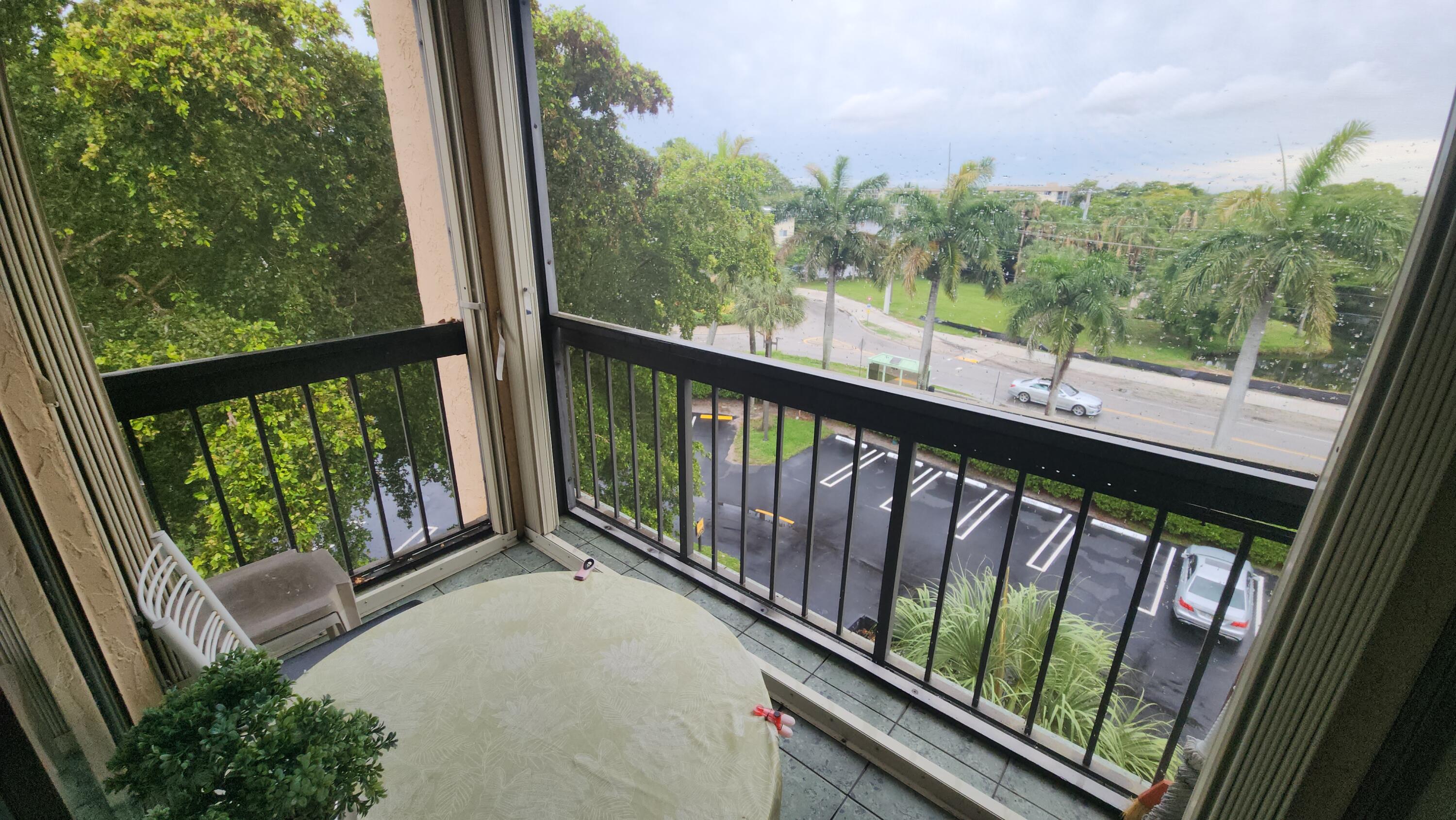 LAVERS DELRAY RACQUET CLUB CONDO - Residential
