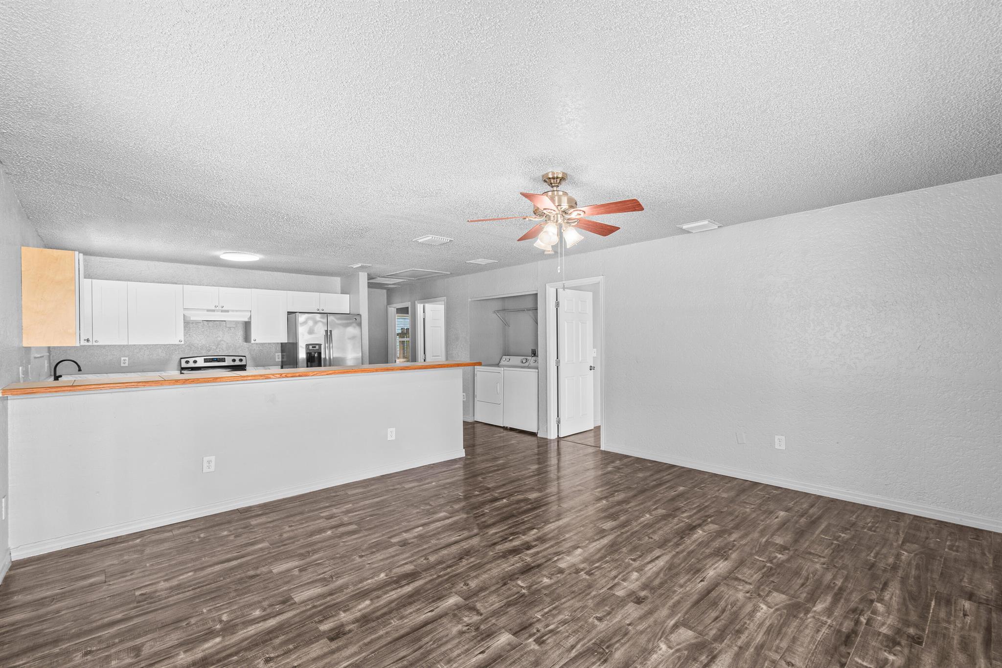 1669 W 27th Street A & B