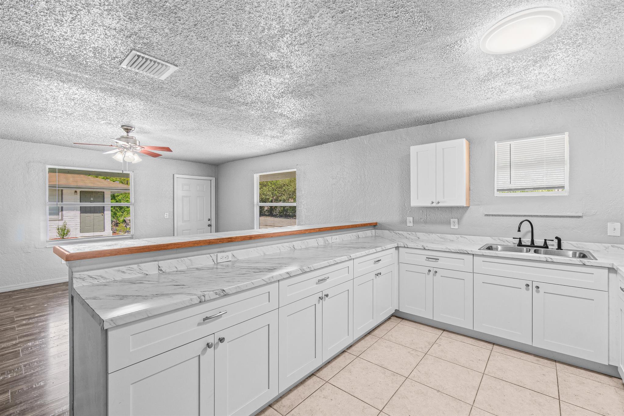 TIMBER PINES WEST - Residential Income