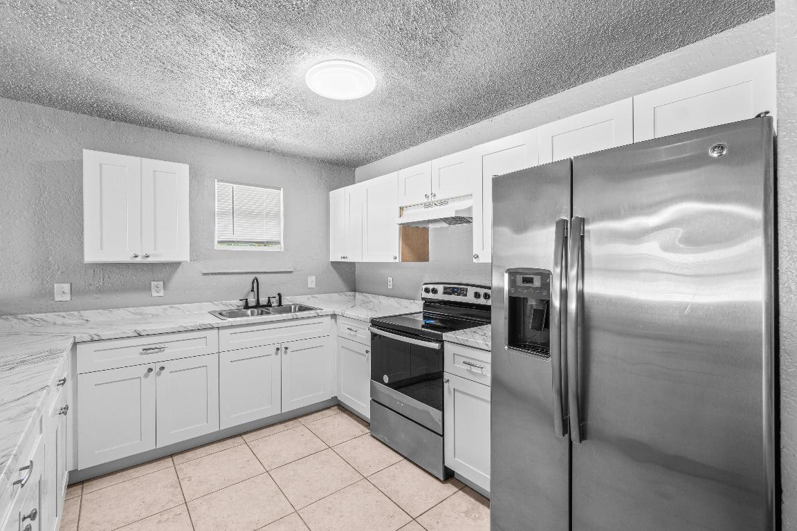 TIMBER PINES WEST - Residential Income