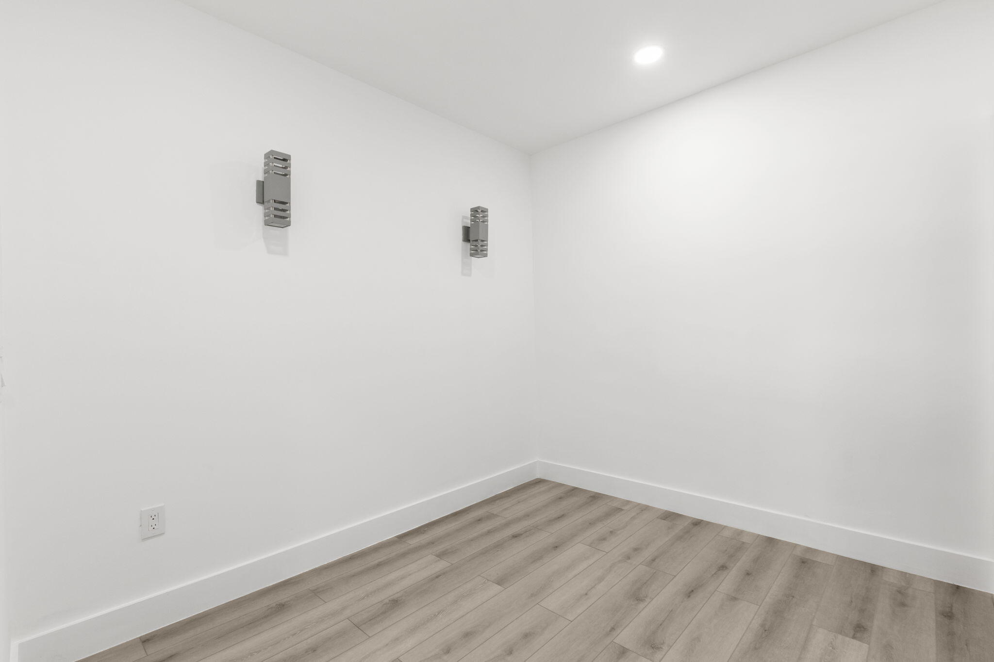 JOSEPH AND BLANCHE ELY PLAT - Residential Lease