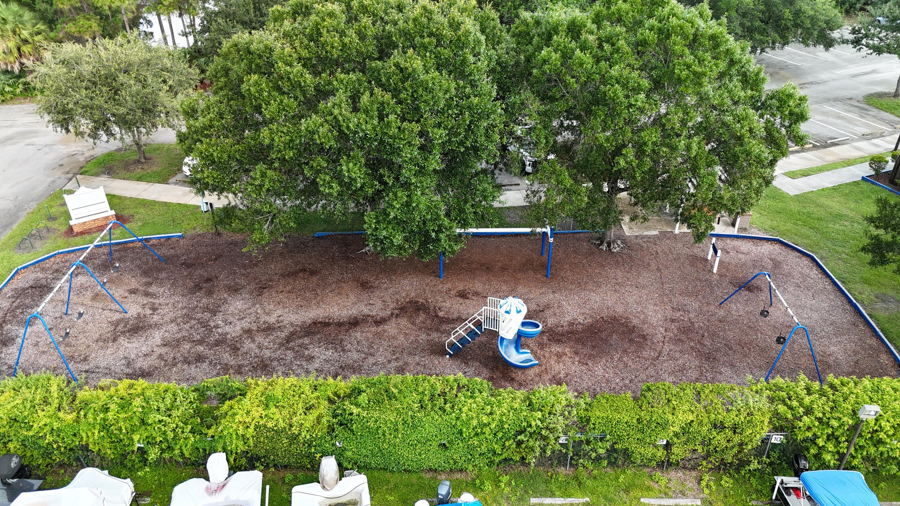 RIVER PLACE ON THE ST LUCIE NO 6 - Residential