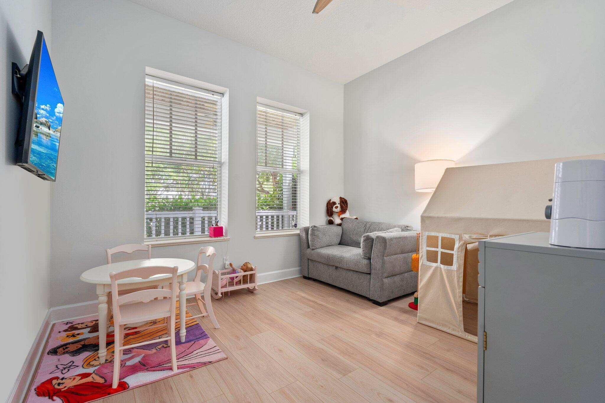 RIVER PLACE ON THE ST LUC - Residential