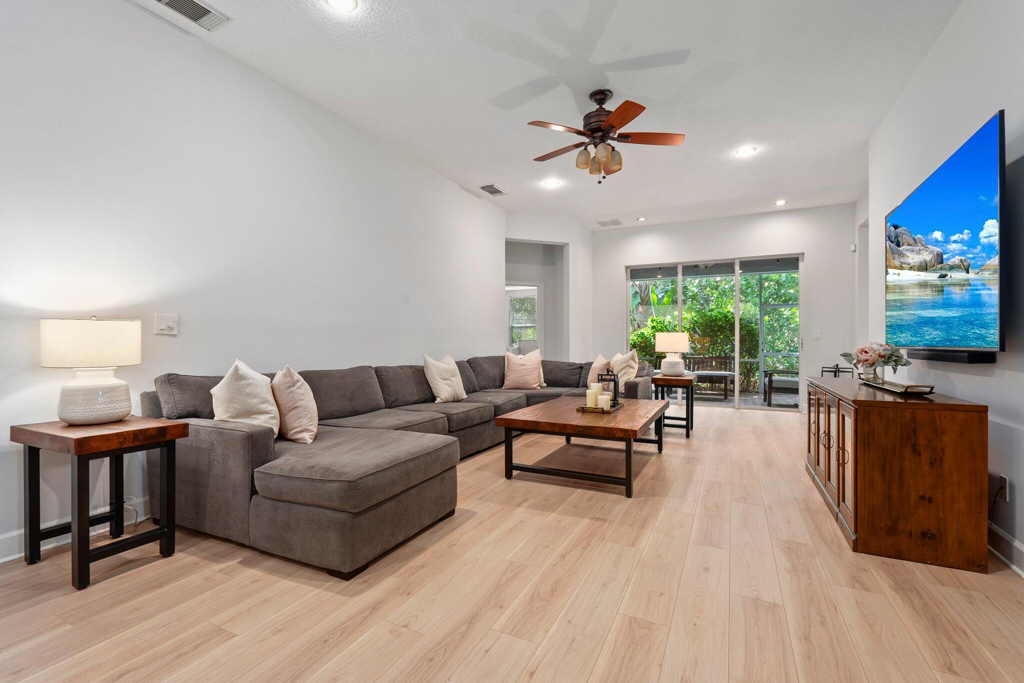 RIVER PLACE ON THE ST LUCIE NO 6 - Residential