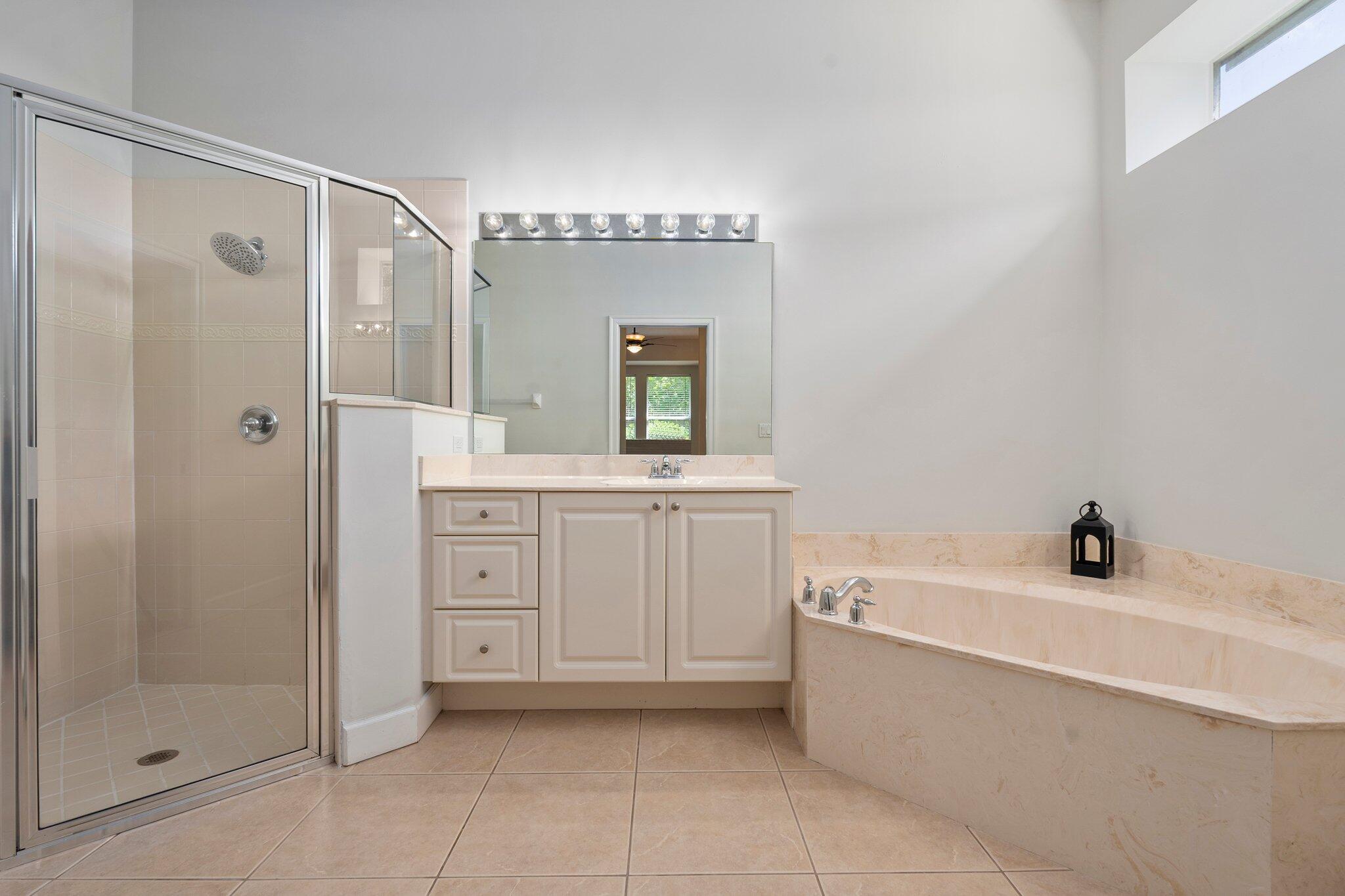 RIVER PLACE ON THE ST LUCIE NO 6 - Residential