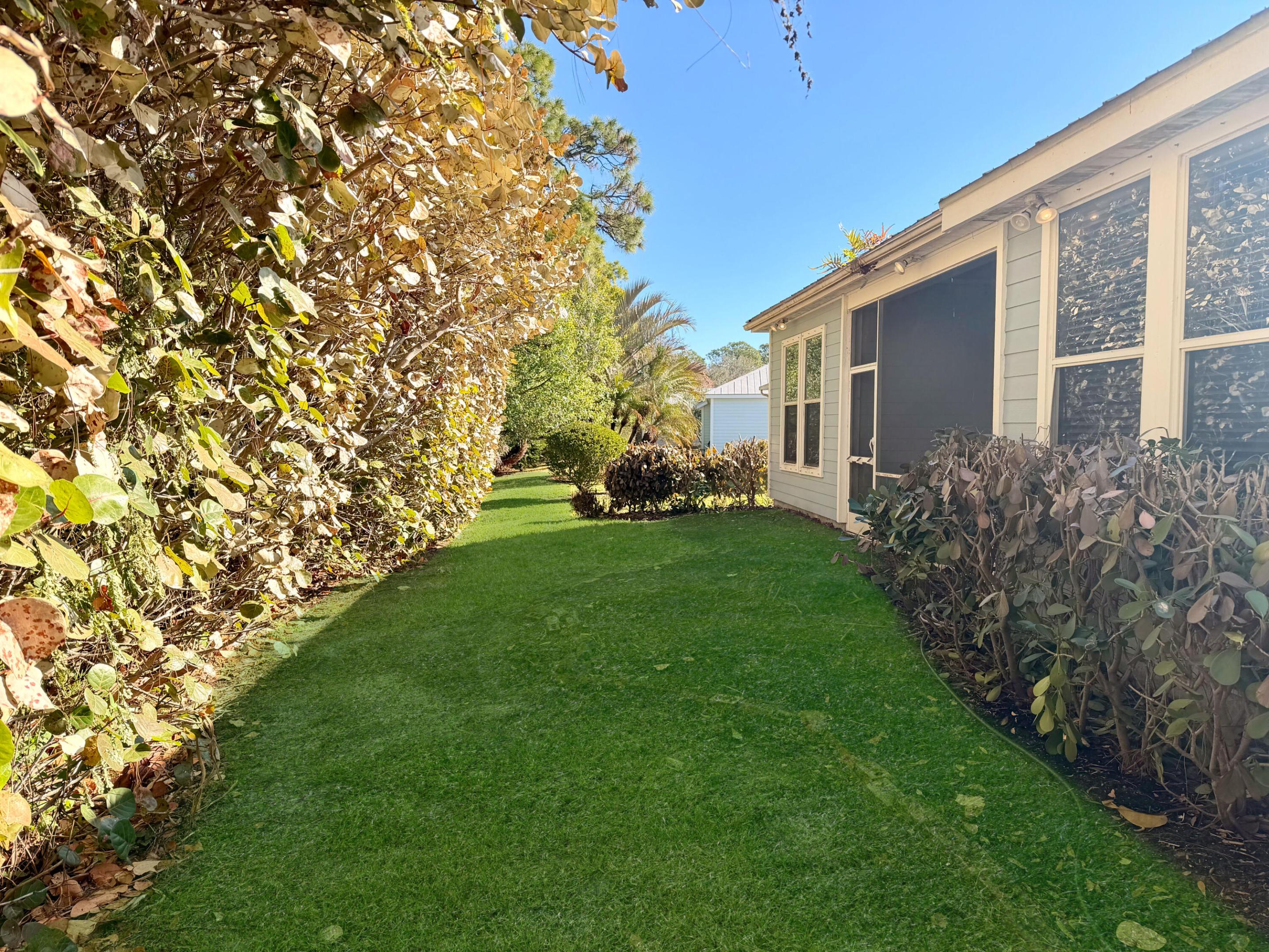 RIVER PLACE ON THE ST LUCIE NO 6 - Residential