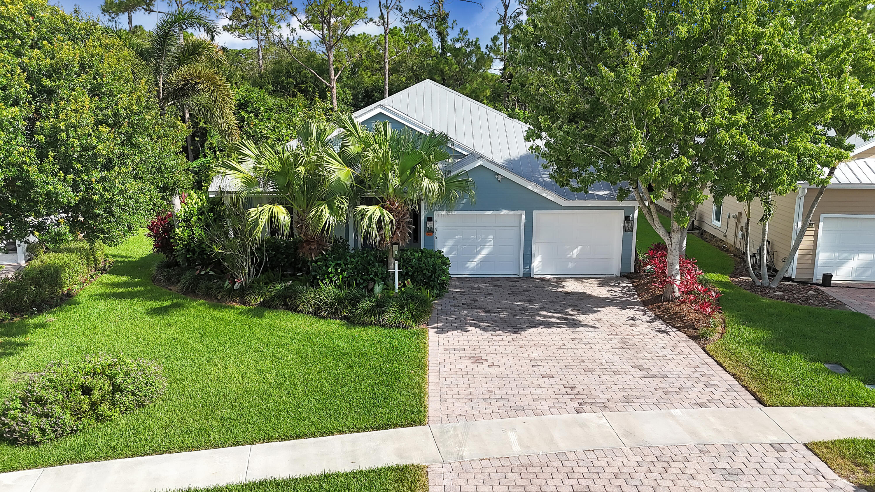 RIVER PLACE ON THE ST LUCIE NO 6 - Residential