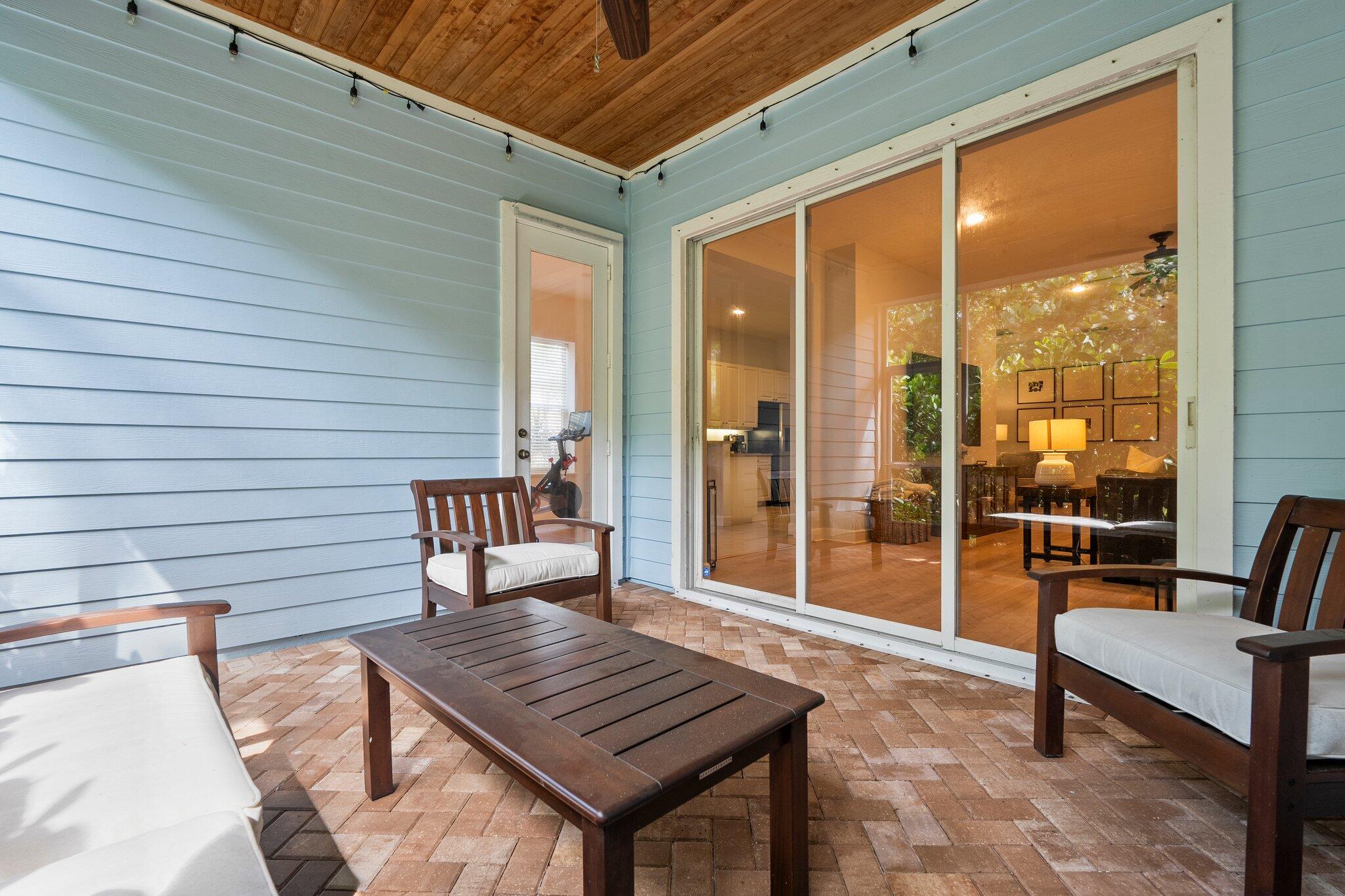 RIVER PLACE ON THE ST LUCIE NO 6 - Residential