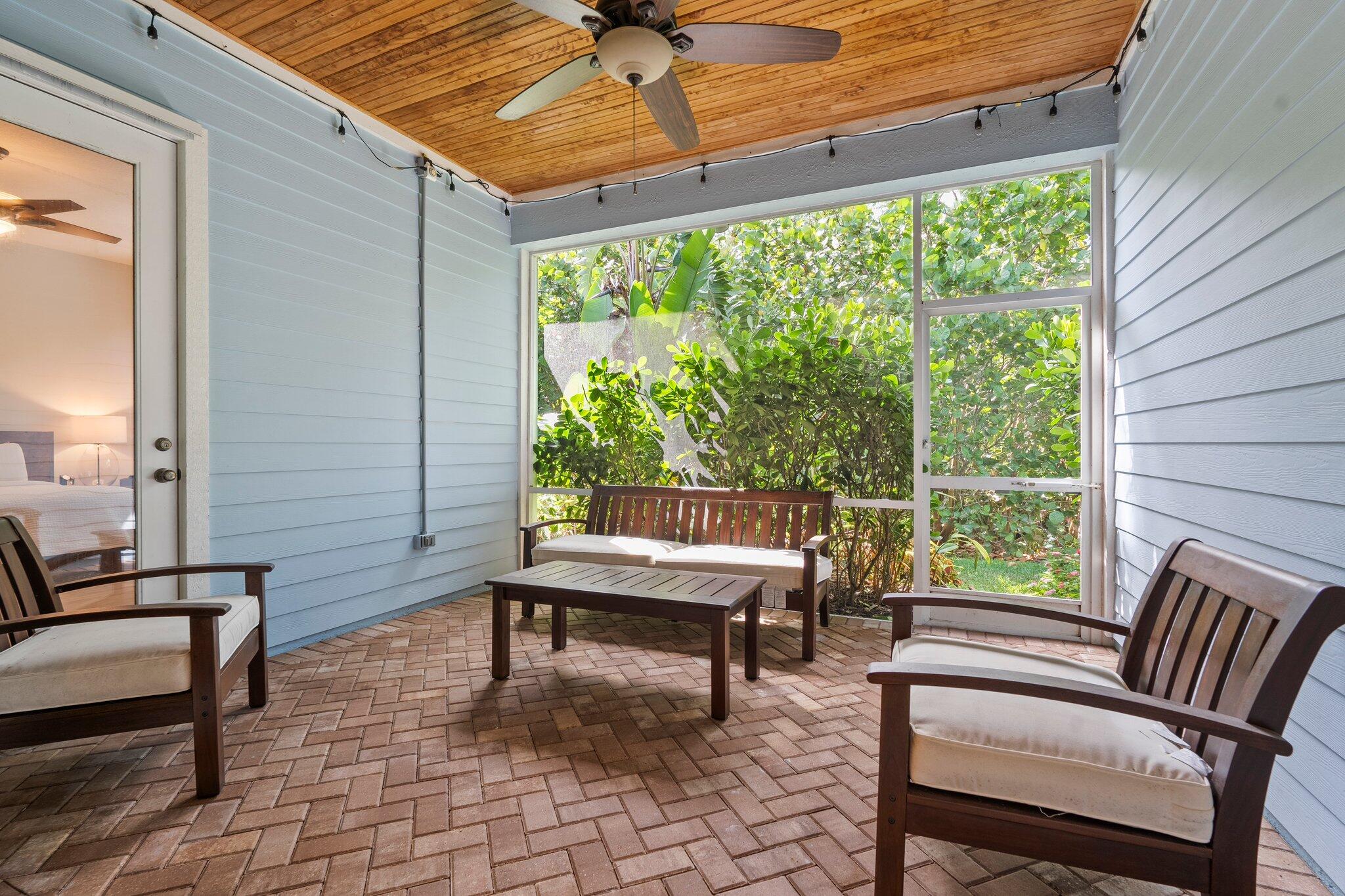 RIVER PLACE ON THE ST LUCIE NO 6 - Residential