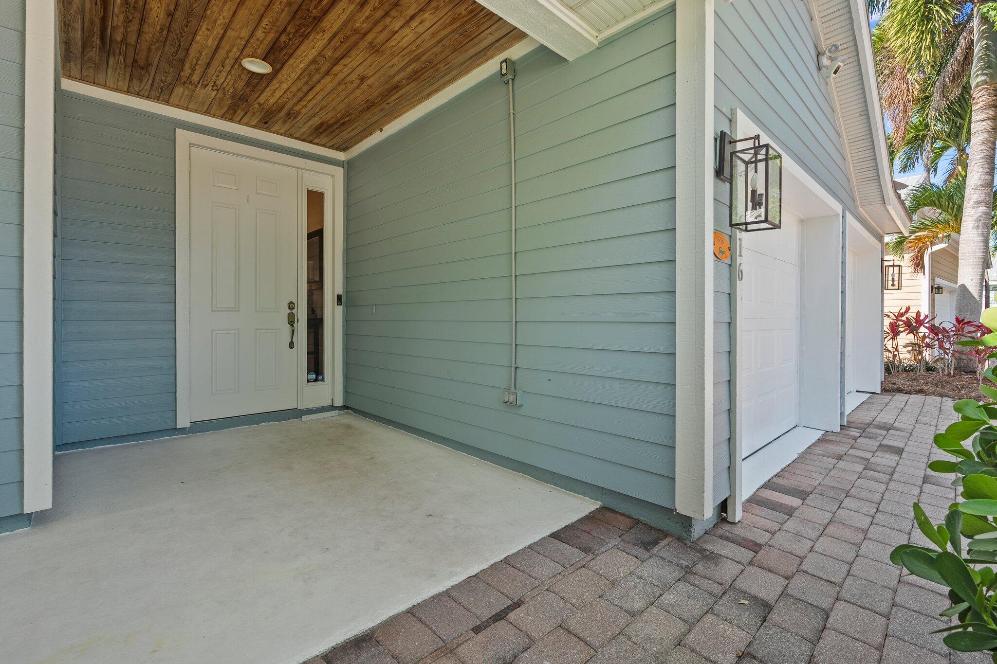 RIVER PLACE ON THE ST LUCIE NO 6 - Residential