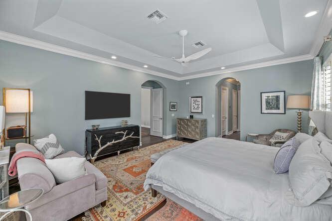 MIZNER ESTATES OF PALM BE - Residential