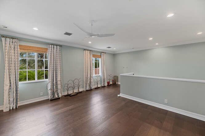 MIZNER ESTATES OF PALM BE - Residential