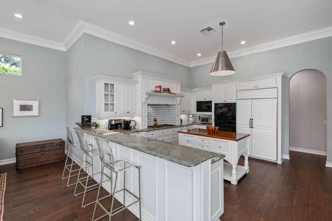 MIZNER ESTATES OF PALM BE - Residential