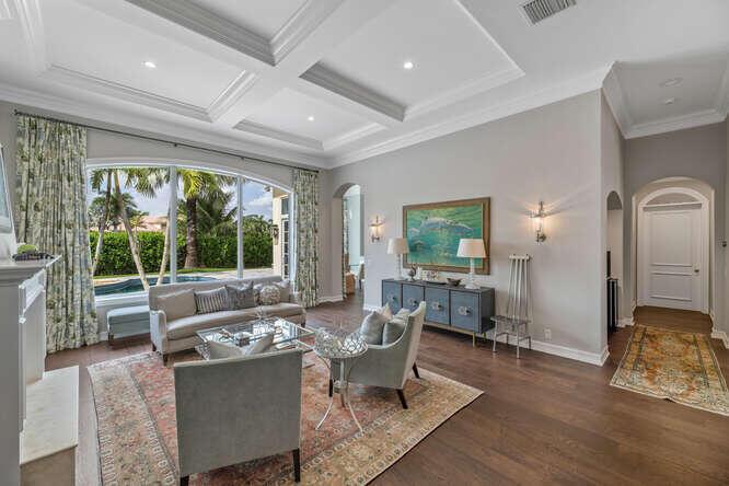 MIZNER ESTATES OF PALM BE - Residential