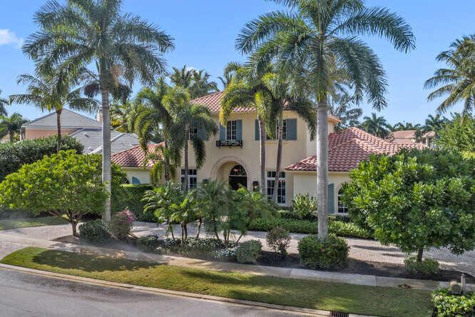 MIZNER ESTATES OF PALM BE - Residential