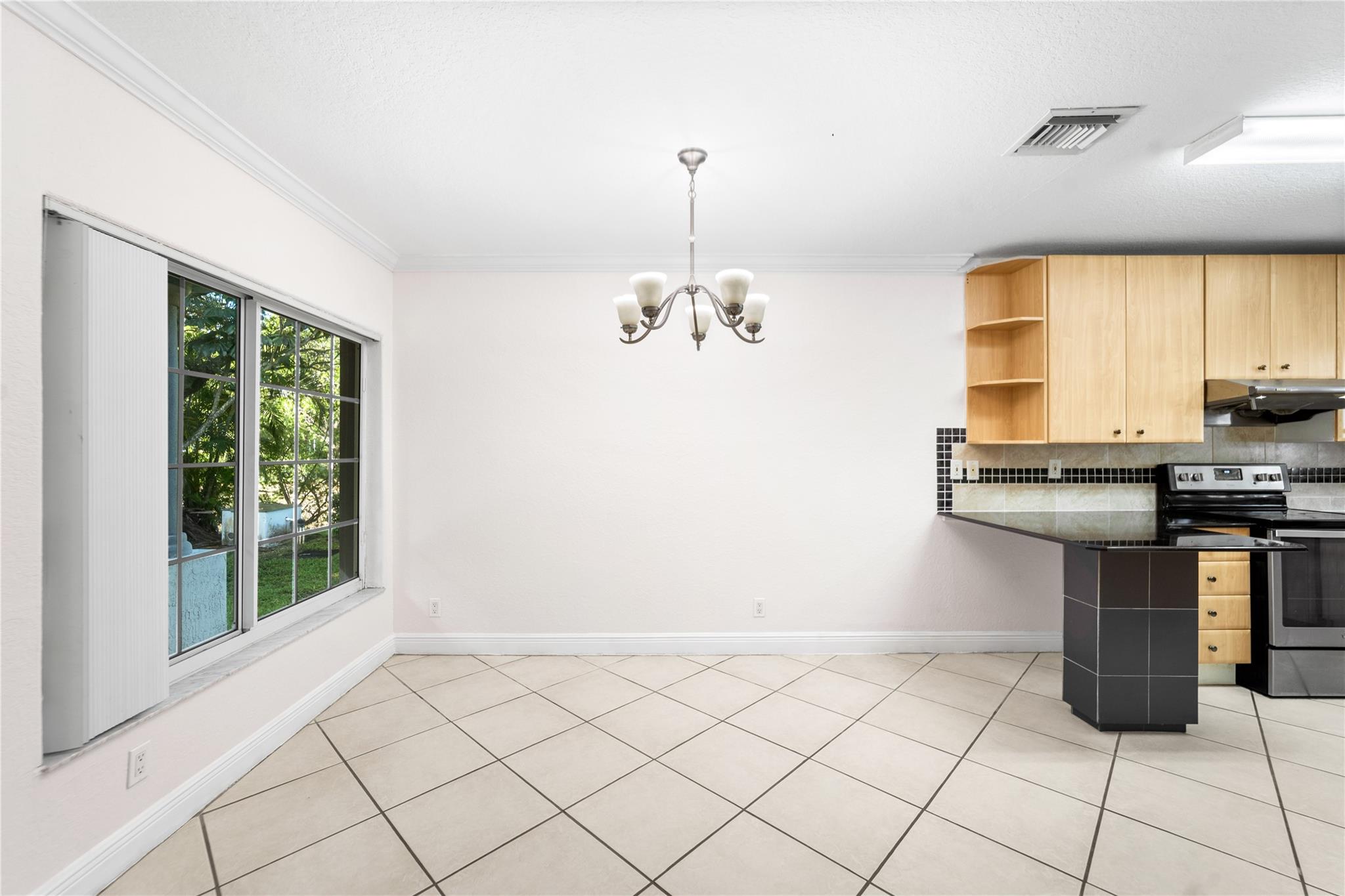 KEY LARGO TOWNHOMES - Residential