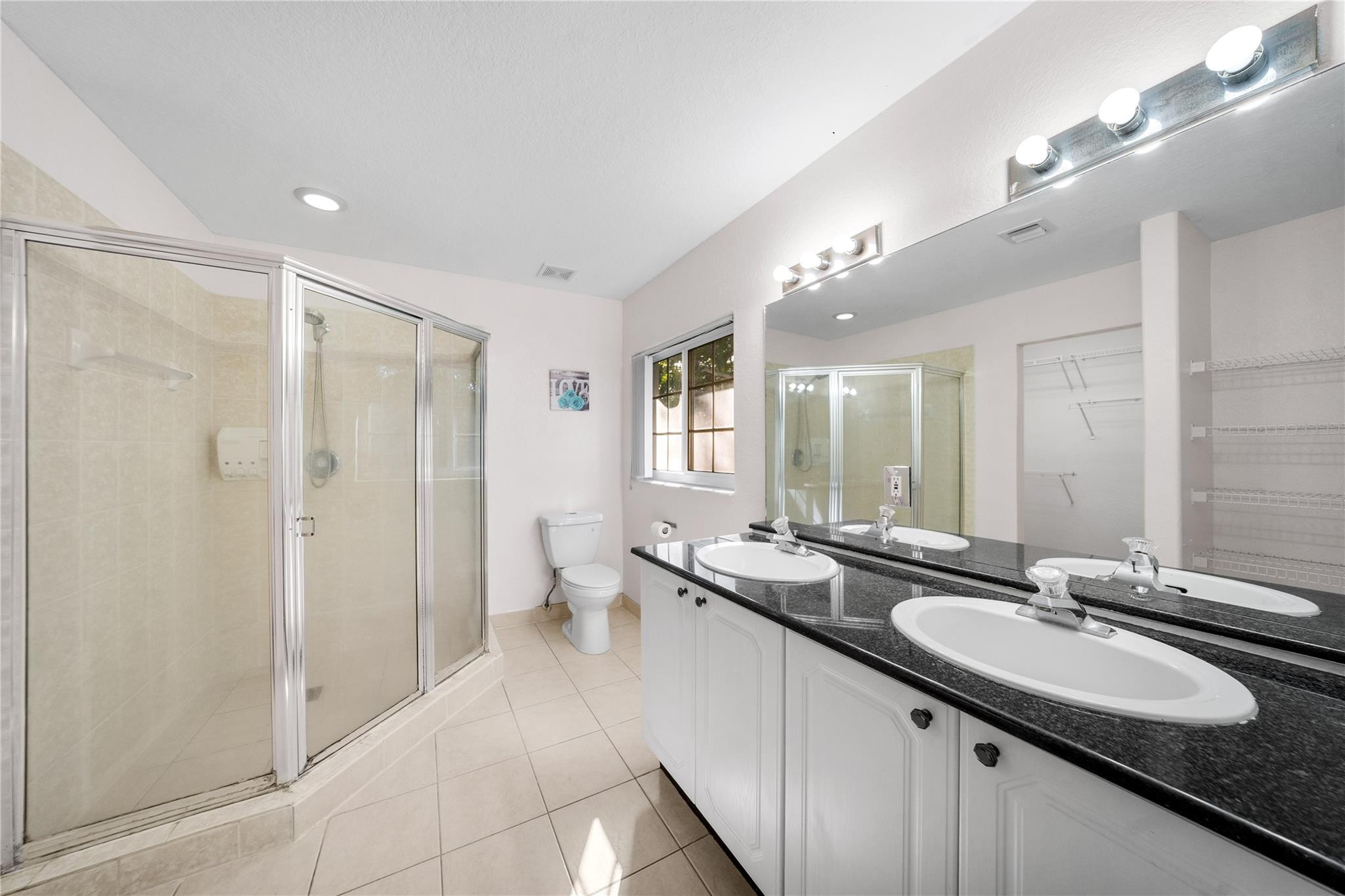 KEY LARGO TOWNHOMES - Residential