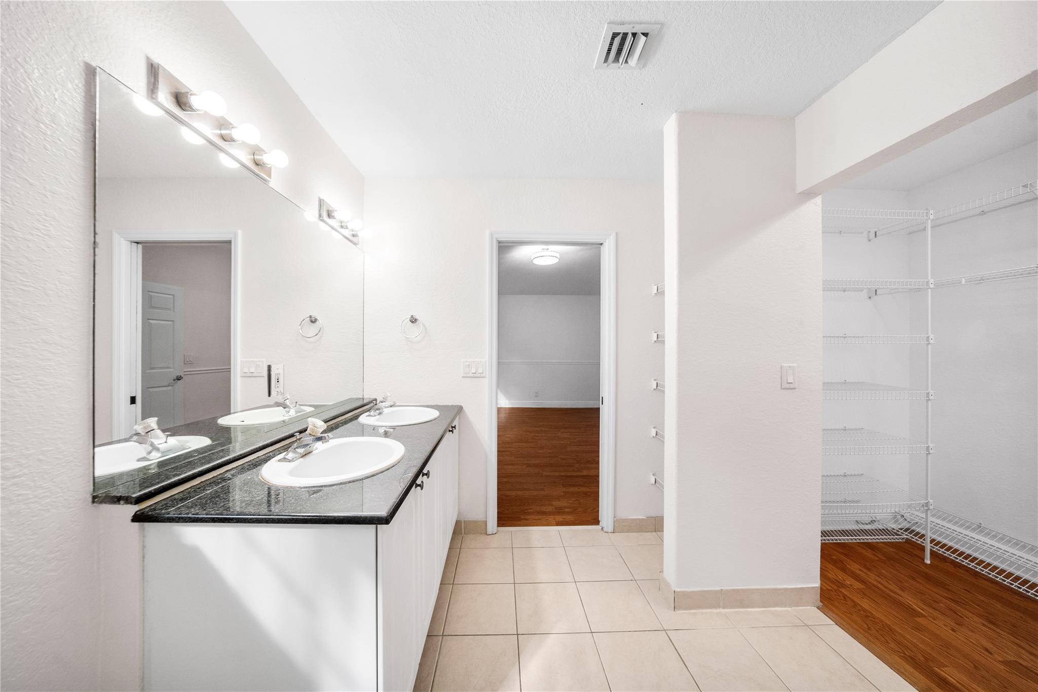 KEY LARGO TOWNHOMES - Residential