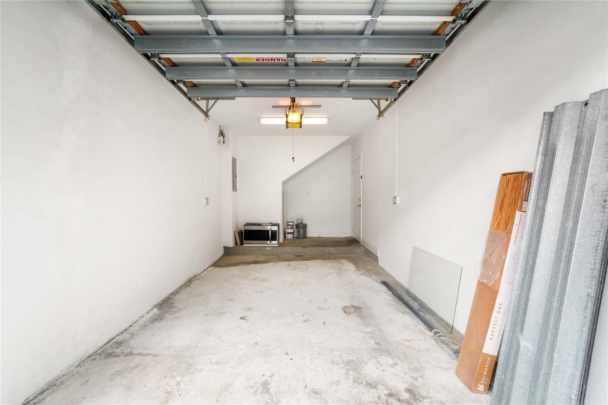 KEY LARGO TOWNHOMES - Residential