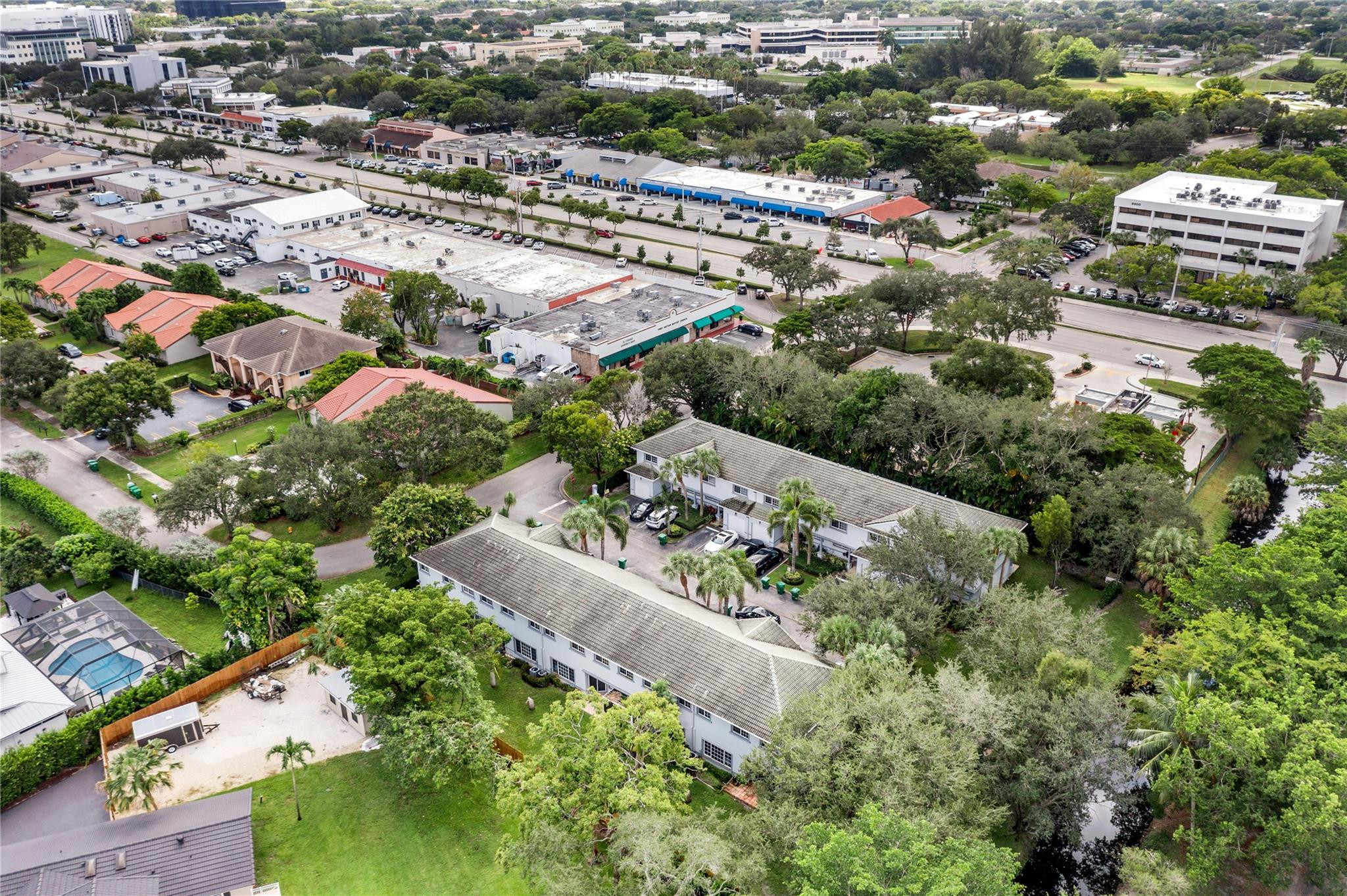 KEY LARGO TOWNHOMES - Residential