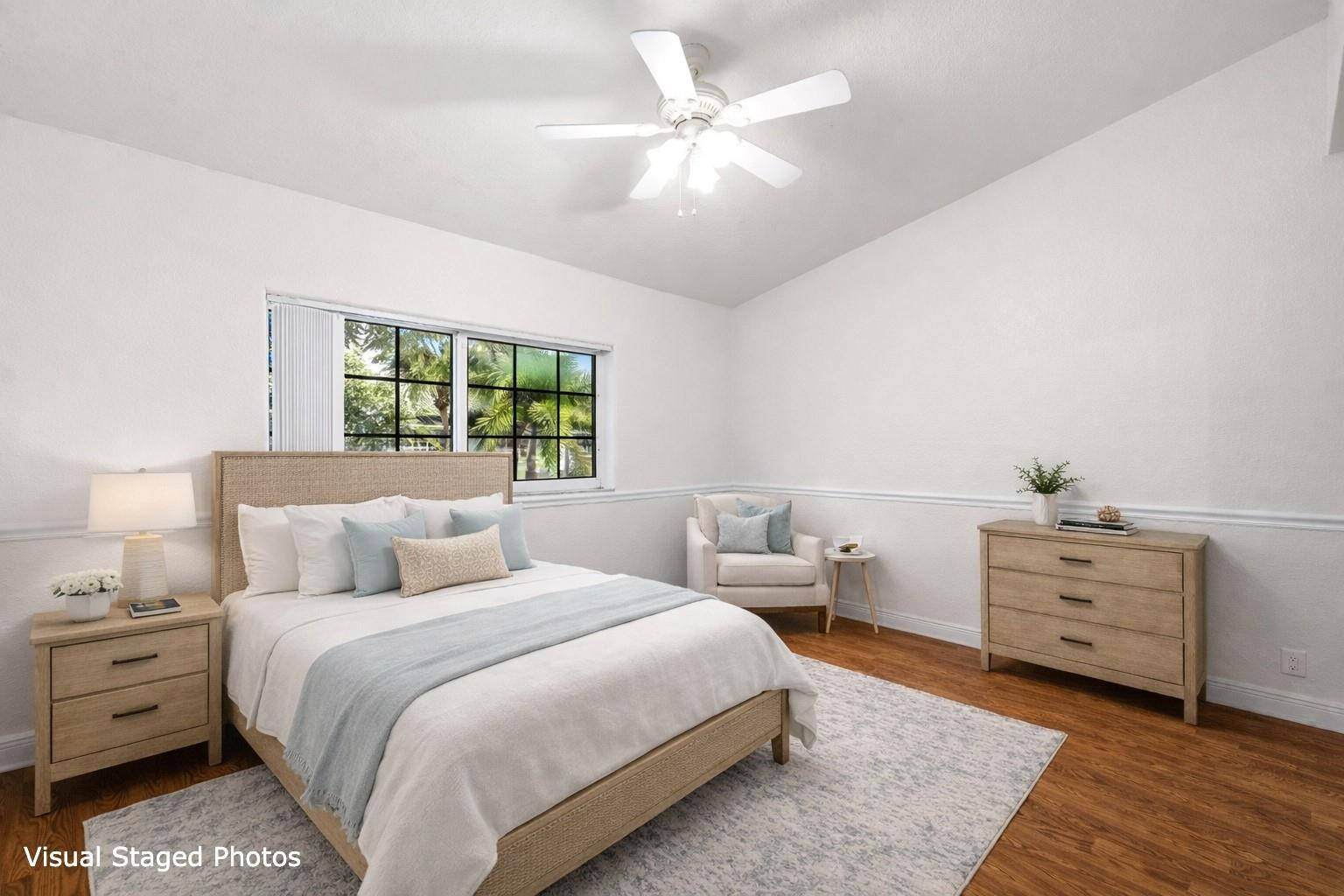 KEY LARGO TOWNHOMES - Residential