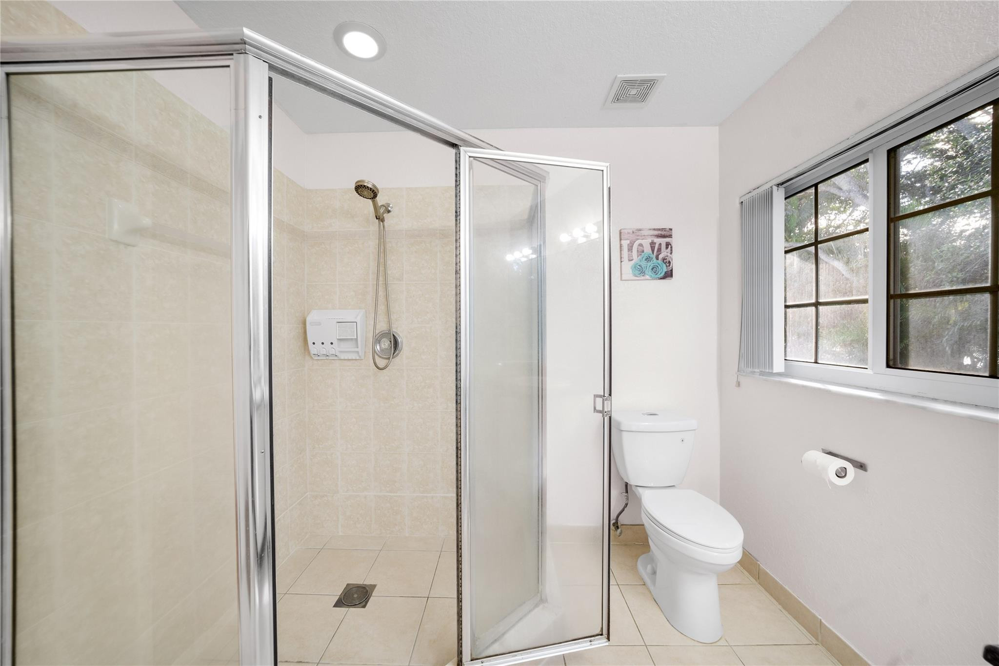 KEY LARGO TOWNHOMES - Residential