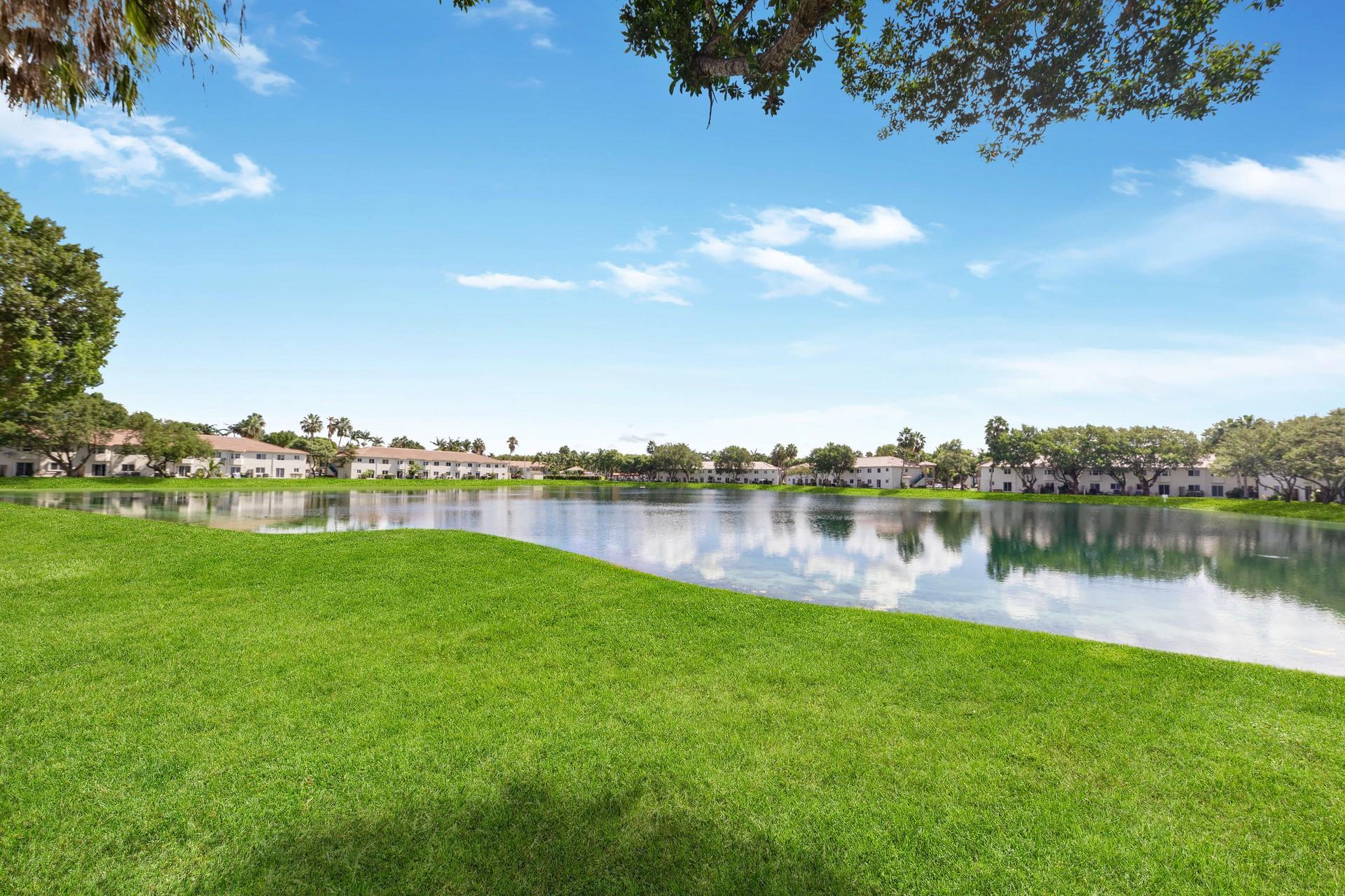 VENETIA GARDENS SOUTH CON - Residential Lease