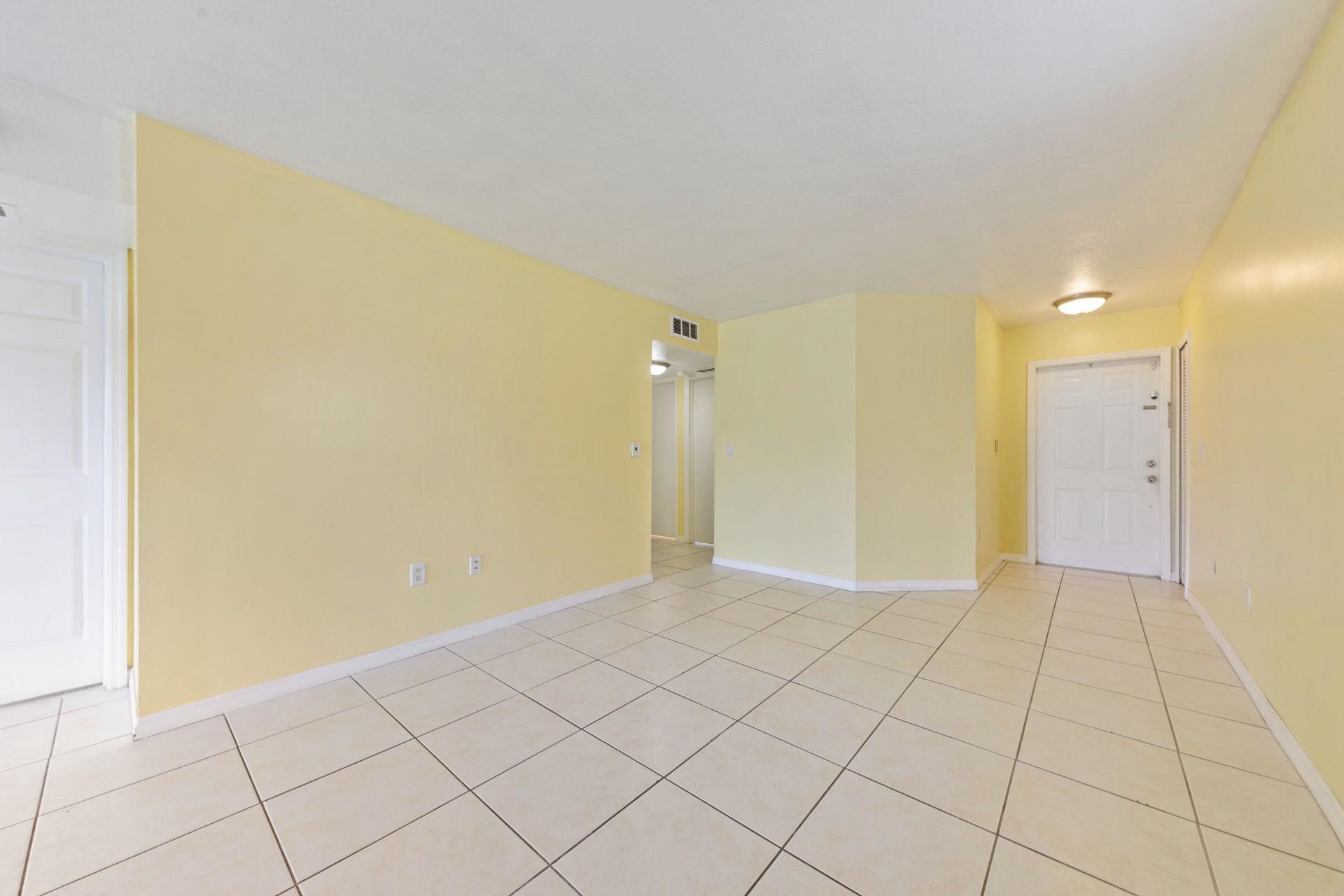 VENETIA GARDENS SOUTH CON - Residential Lease