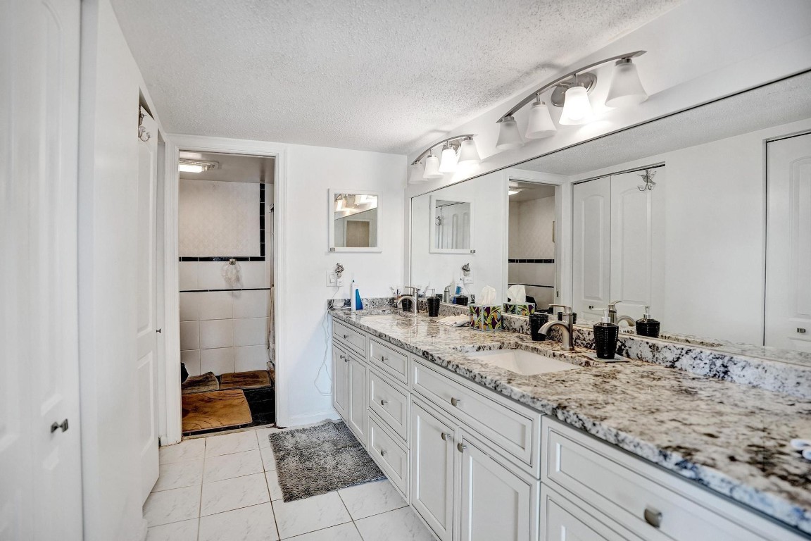 OCEAN BAY CLUB CONDO - Residential