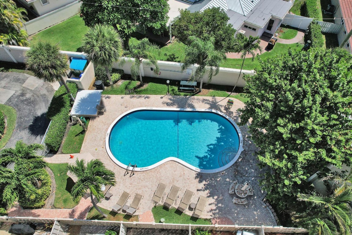 OCEAN BAY CLUB CONDO - Residential