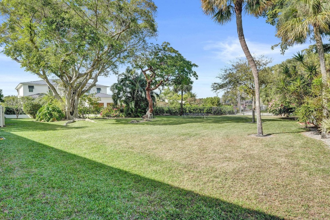 OCEAN BAY CLUB CONDO - Residential