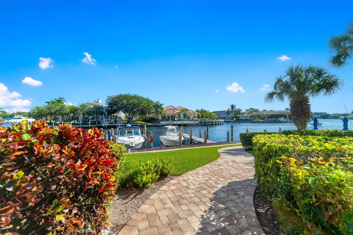 RIVER HOUSE TOWERS - Residential Lease