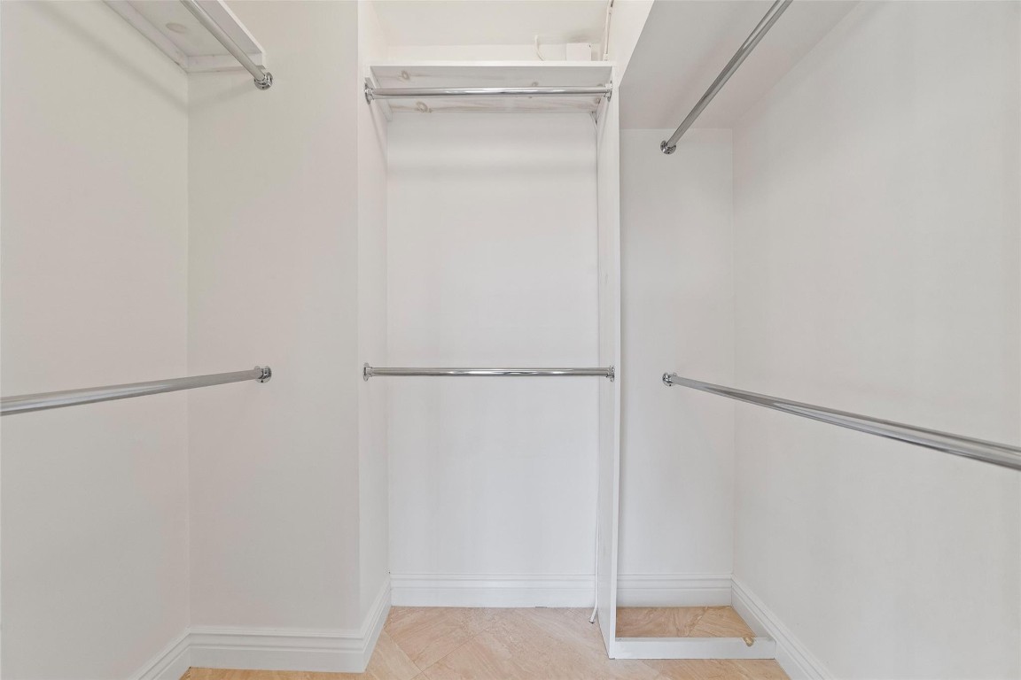 RIVER HOUSE TOWERS - Residential Lease