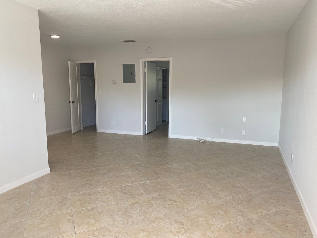 Photo of 853 SE 4TH Court #Apt 14, Deerfield Beach, FL 33441 (MLS # B26073257)