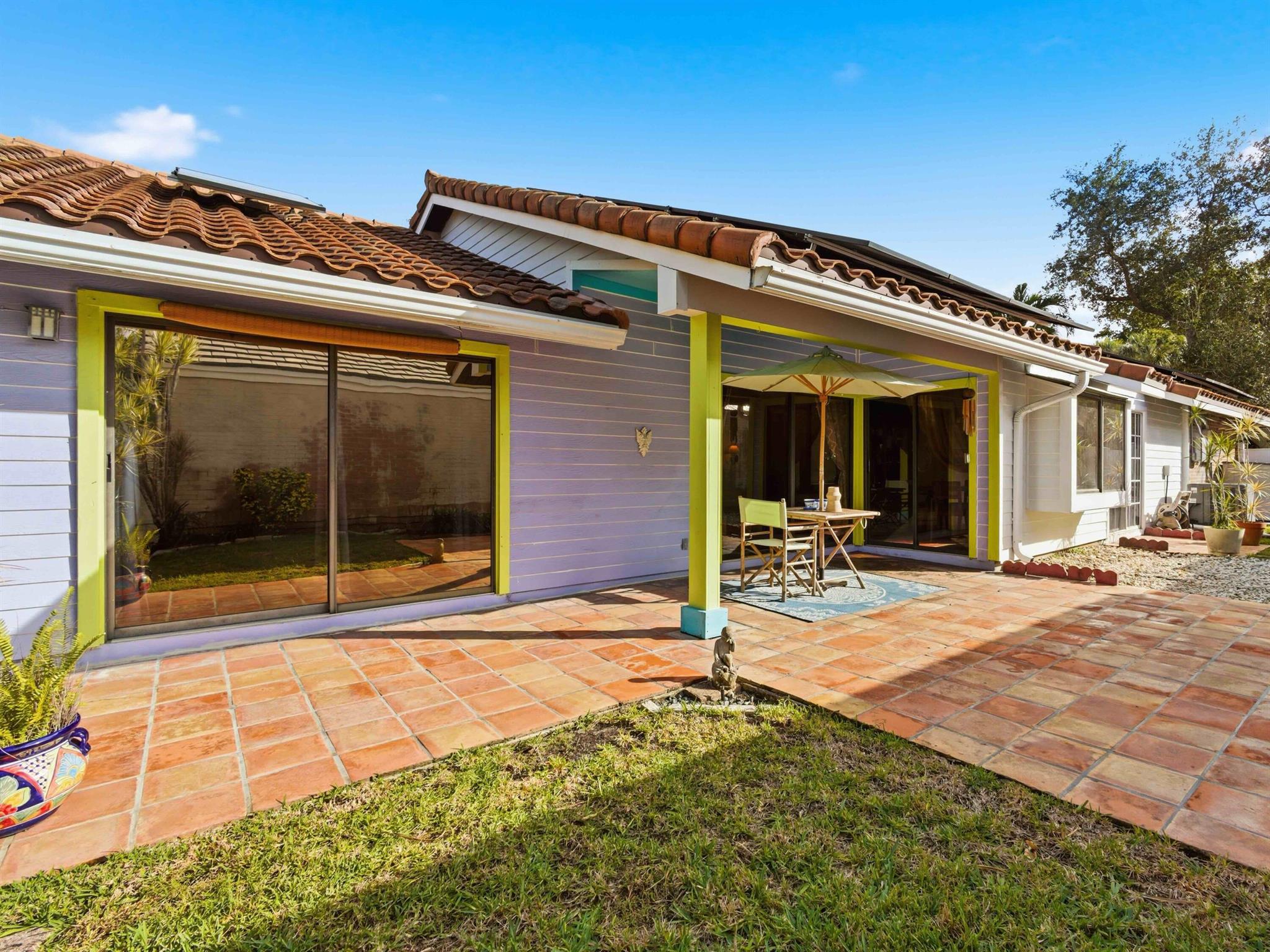 HANOVER SQUARE/WINDY CREE - Residential