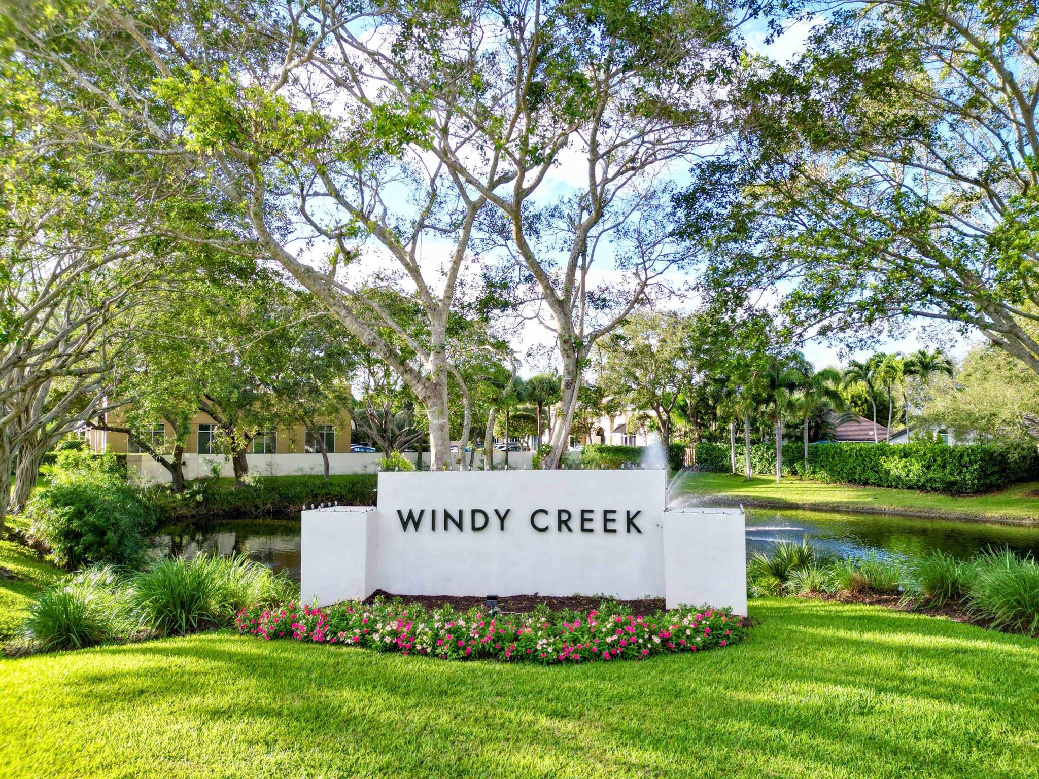 HANOVER SQUARE/WINDY CREE - Residential