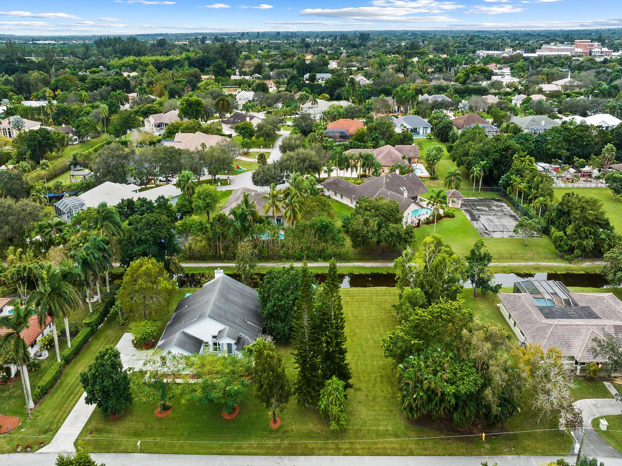 J A C 88-24 B - Residential