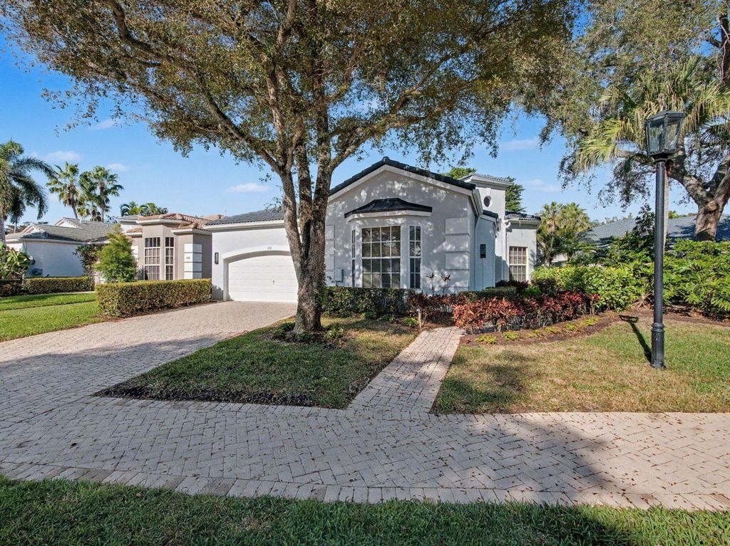 Photo of 320 Sunset Bay Lane, Palm Beach Gardens, FL 33418 (MLS # R11163501)