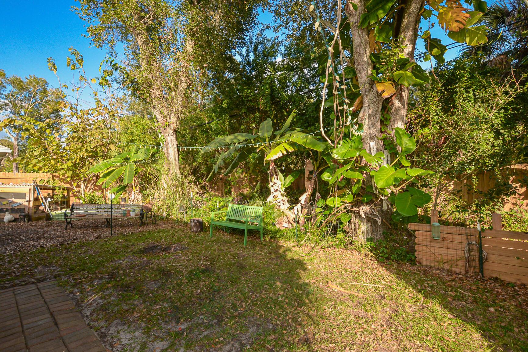 LAKEWOOD TERRACE UNIT 1 - Residential Lease