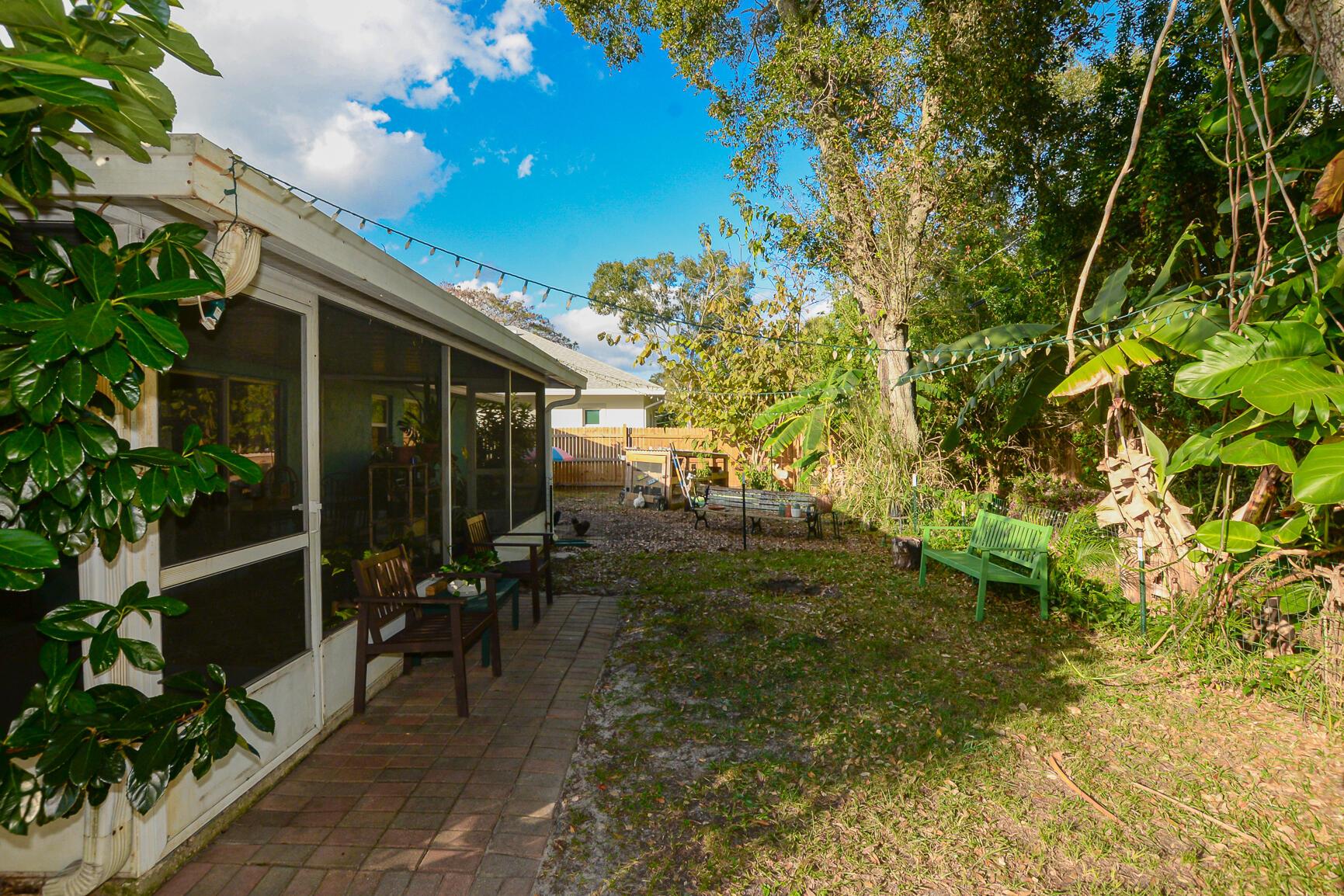 LAKEWOOD TERRACE UNIT 1 - Residential Lease